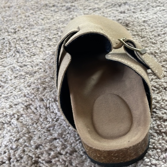 Knock-Off Birkenstock Boston Suede Clog - Picture 3 of 4